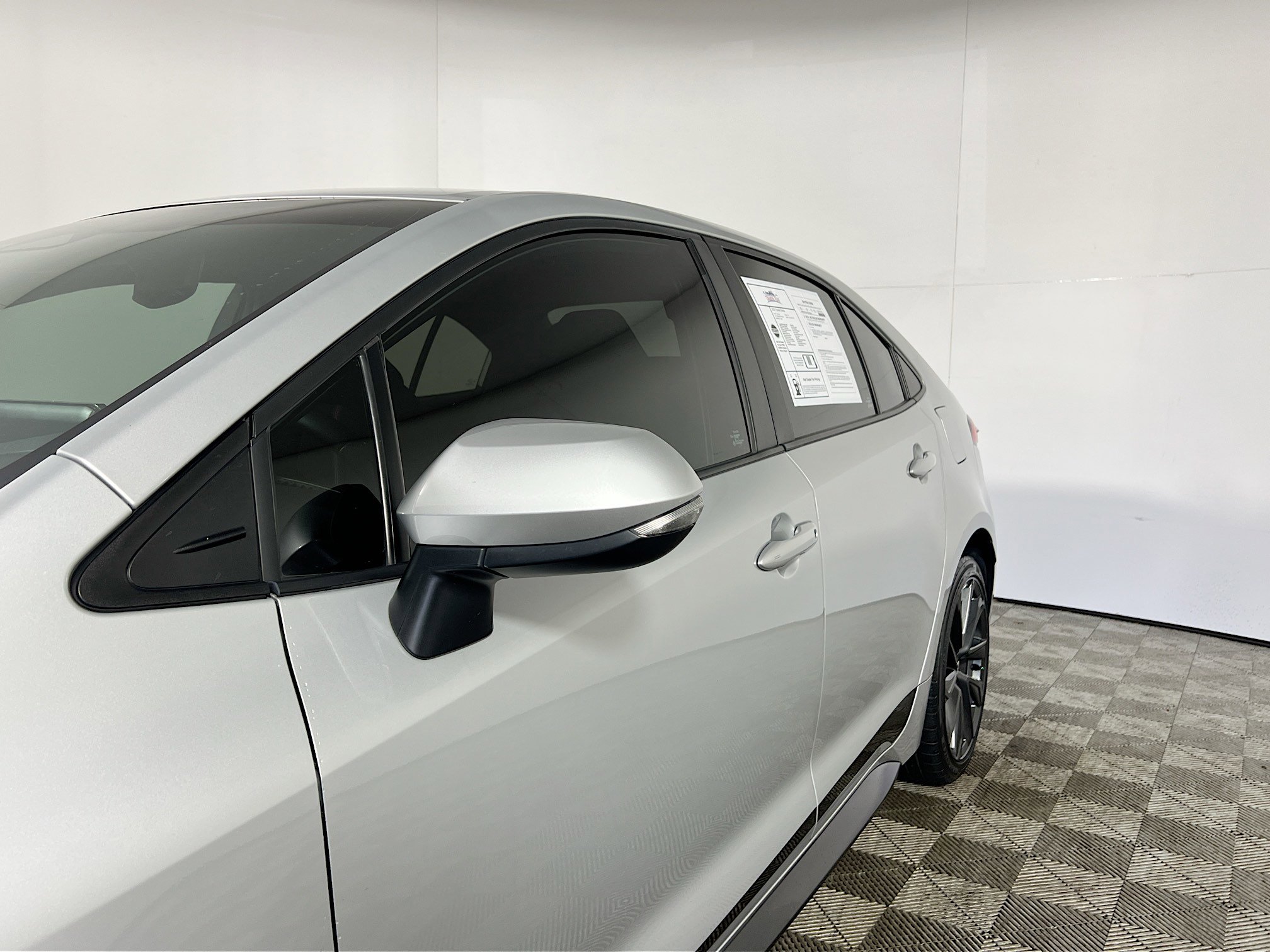 Used 2023 Toyota Corolla SE image 13