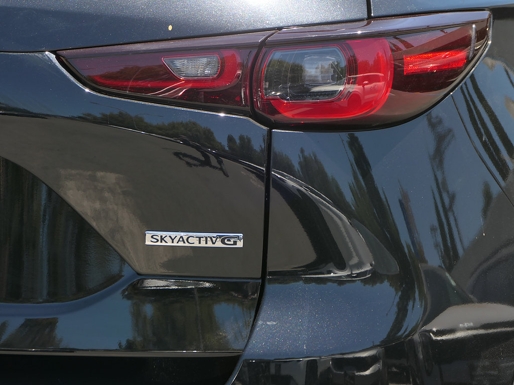 Used 2024 MAZDA CX-5 AWD 2.5 S w/ Select Package image 3