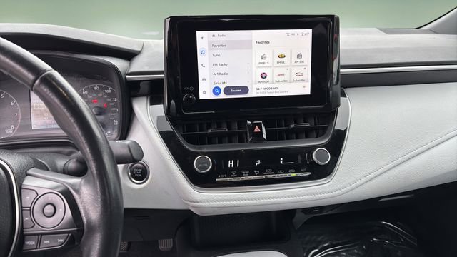 Used 2024 Toyota Corolla SE image 10