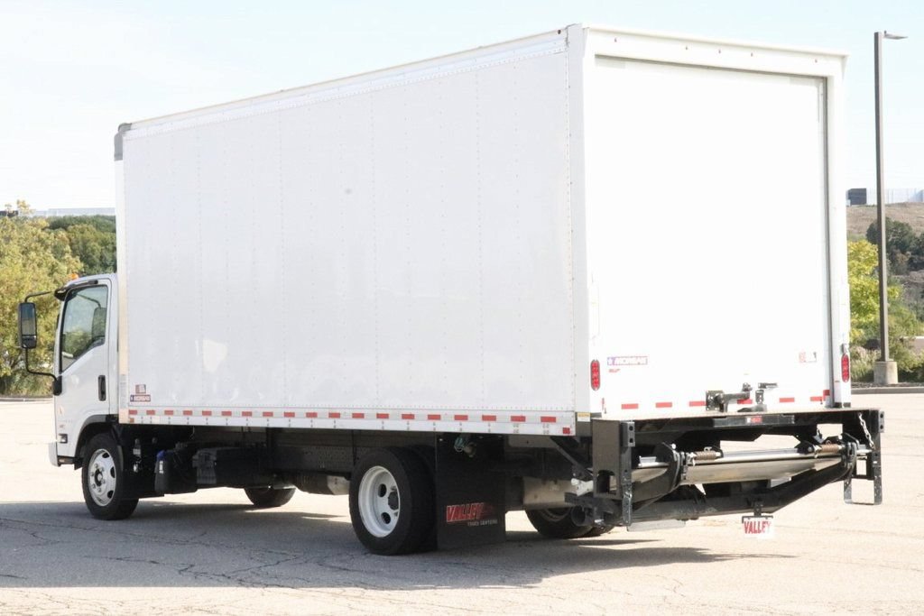 Used 2023 Chevrolet Low Cab Forward 5500XD RWD image 3