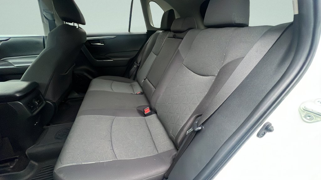 Certified 2024 Toyota RAV4 XLE AWD/4WD image 10