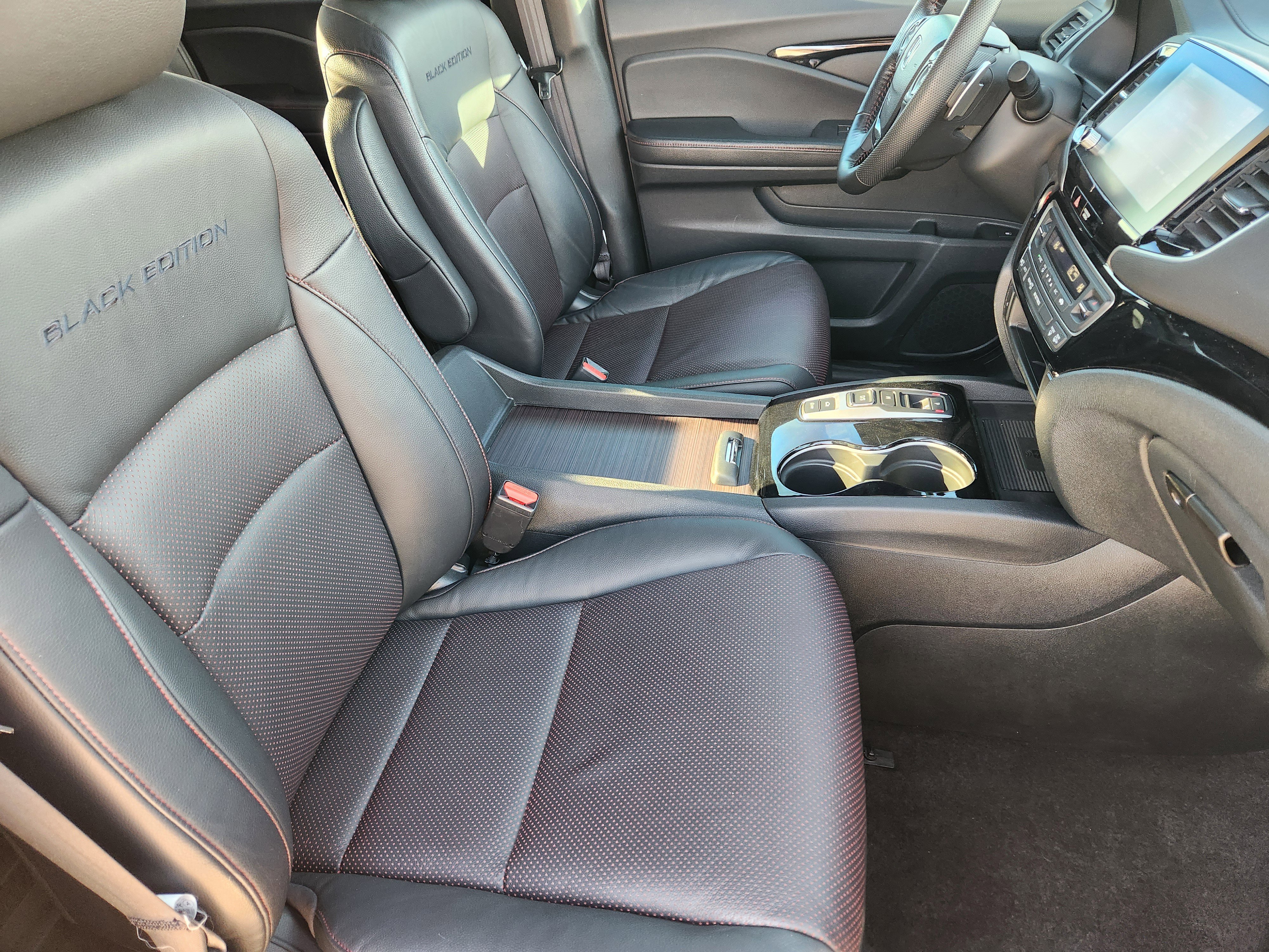 Certified 2023 Honda Ridgeline Black Edition image 14