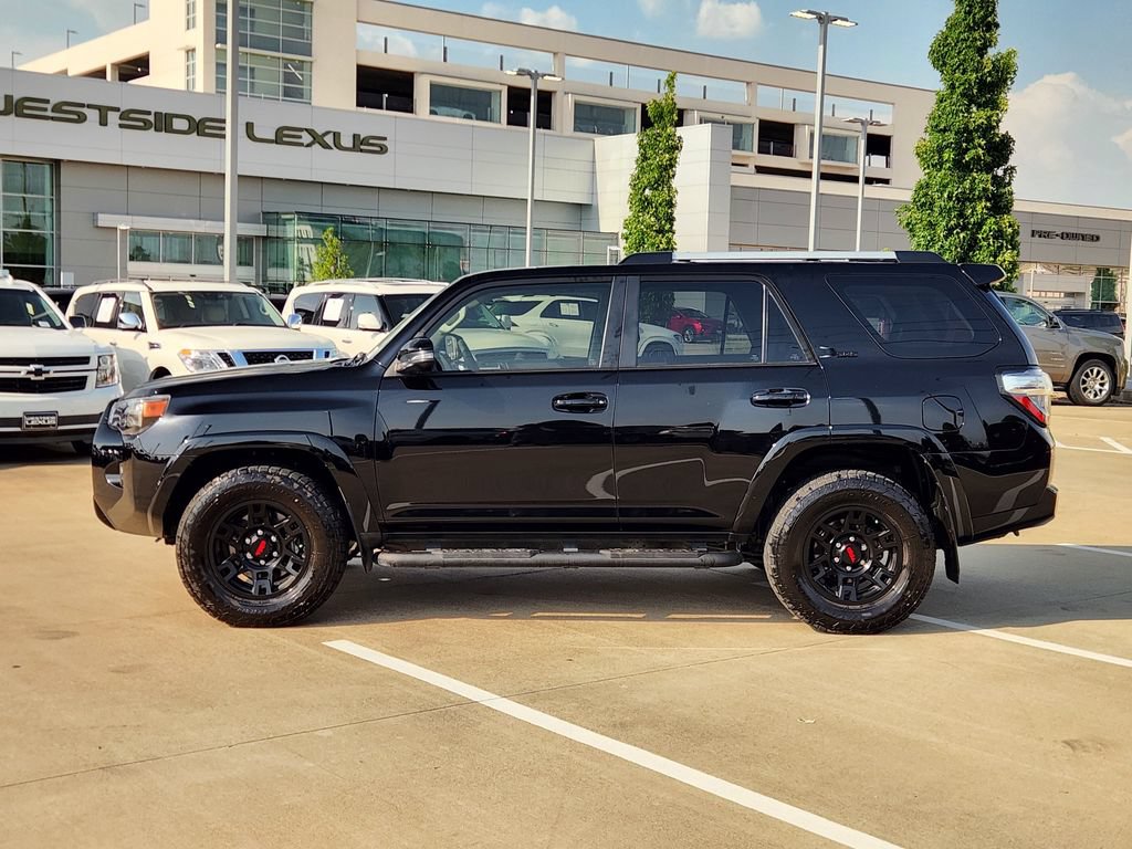 Used 2023 Toyota 4Runner SR5 Premium w/ Moonroof Package RWD image 4
