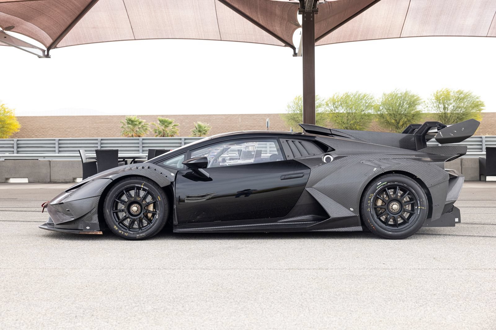 Used 2023 Lamborghini Huracan EVO RWD image 8