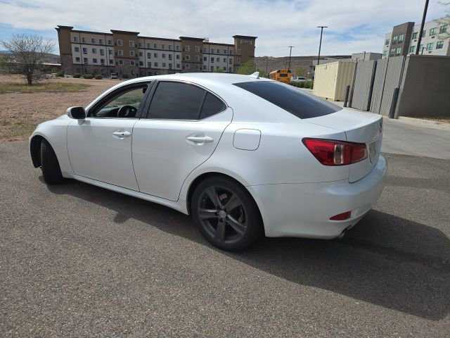 Used 2011 Lexus IS 250 w/ Premium Pkg Value Edition image 6