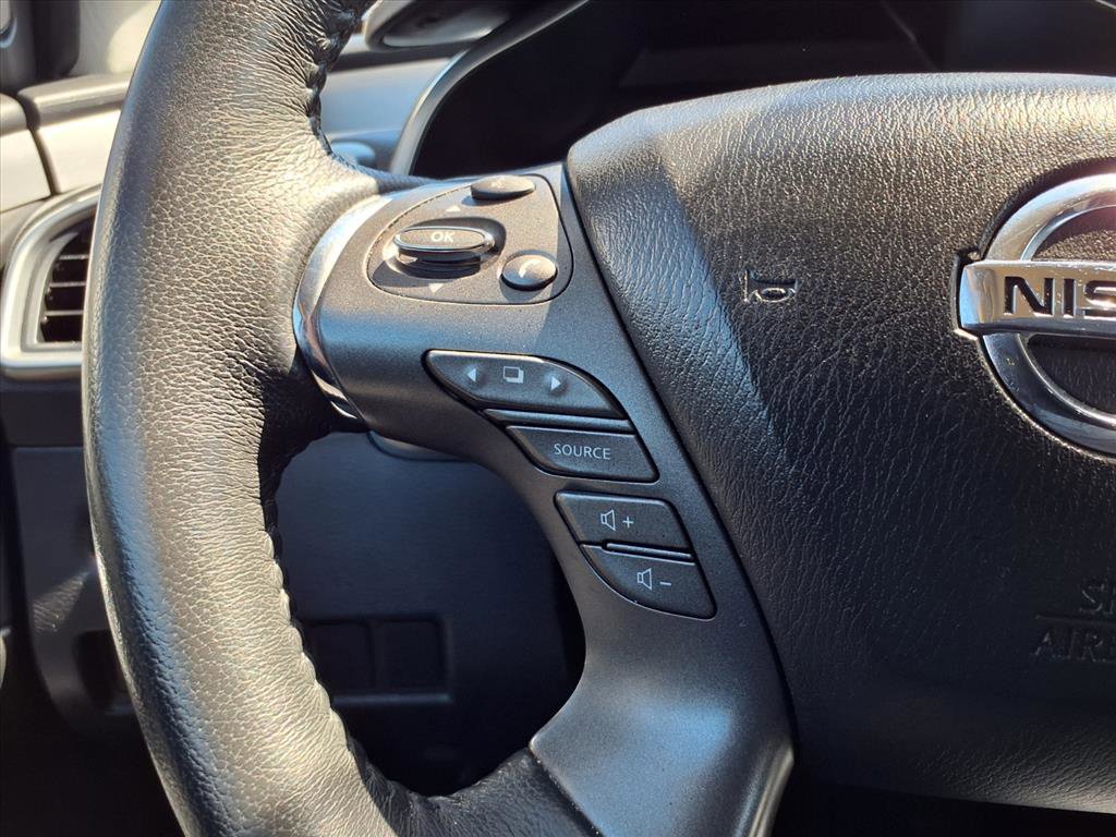 Used 2019 Nissan Murano SL w/ Cargo Package image 18
