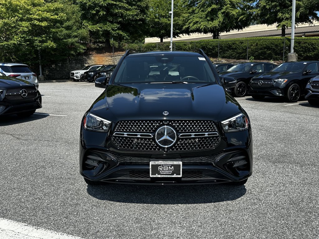 Certified 2025 Mercedes-Benz GLE 350 4MATIC w/ AMG Line Exterior image 3