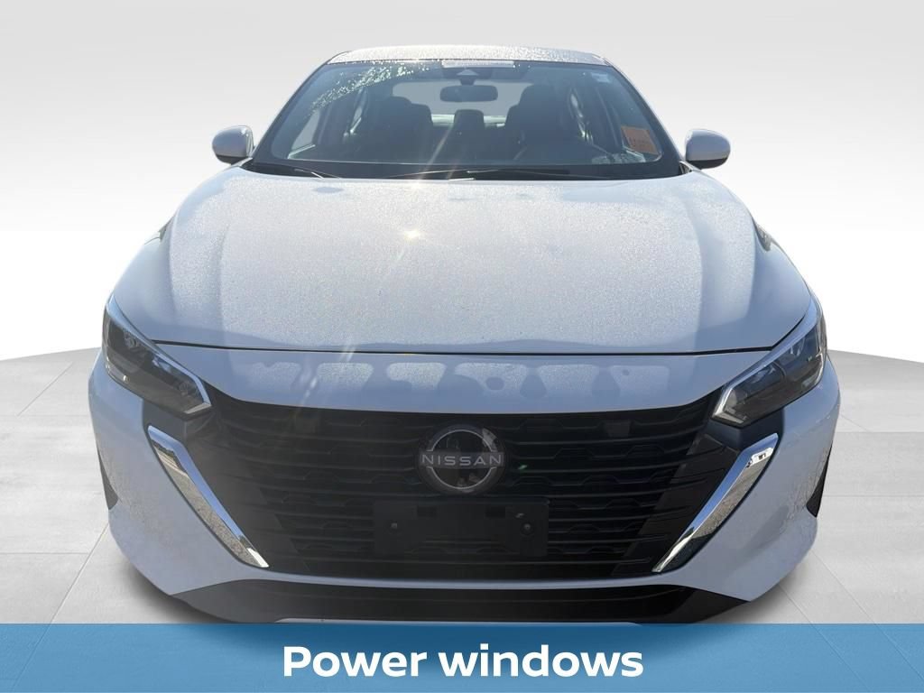 Used 2025 Nissan Sentra SV FWD image 22