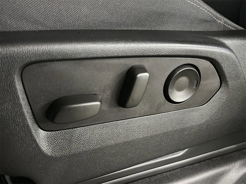 Used 2023 Chevrolet Silverado 1500 RST w/ Z71 Off-Road Package image 22