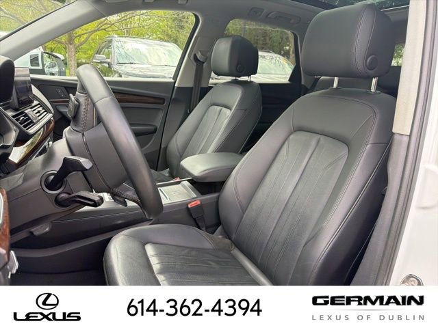 Used 2020 Audi Q5 2.0T Premium w/ Convenience Package AWD/4WD image 16