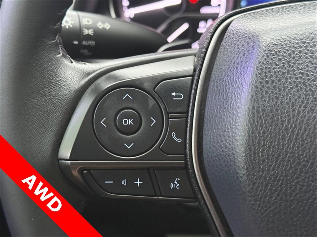 Used 2023 Toyota Camry SE image 20