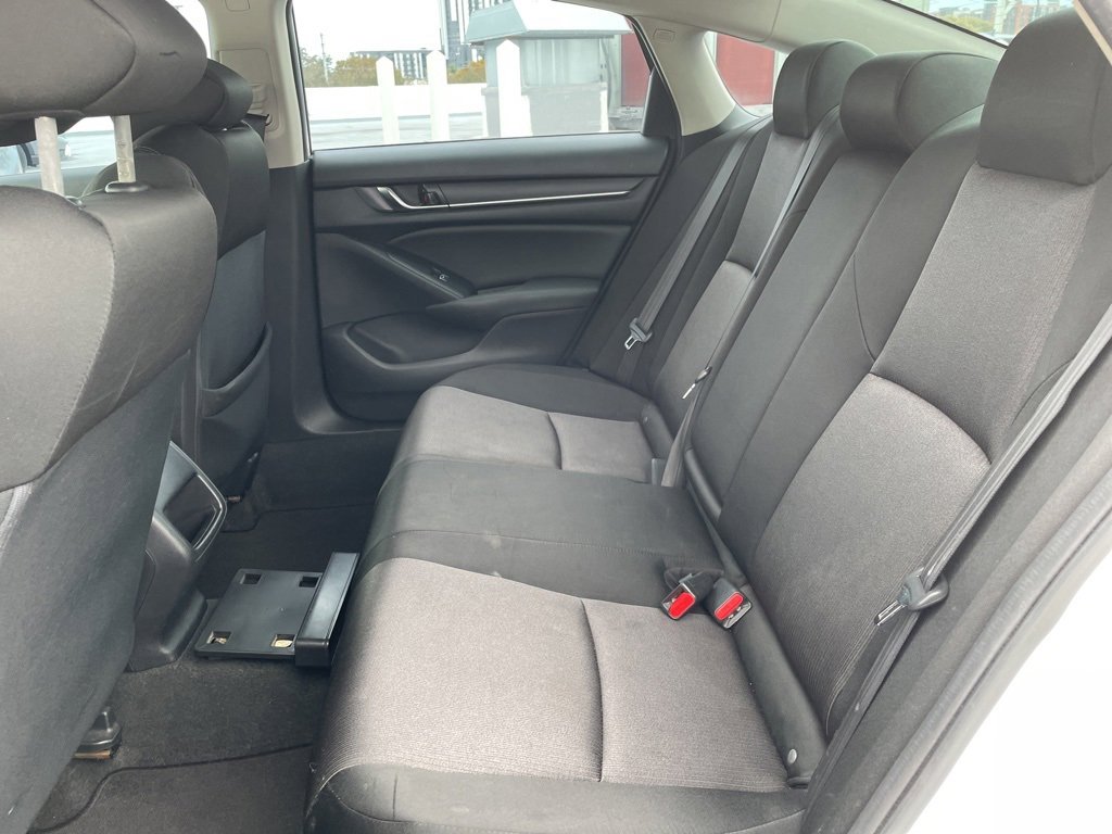 Used 2020 Honda Accord LX image 9