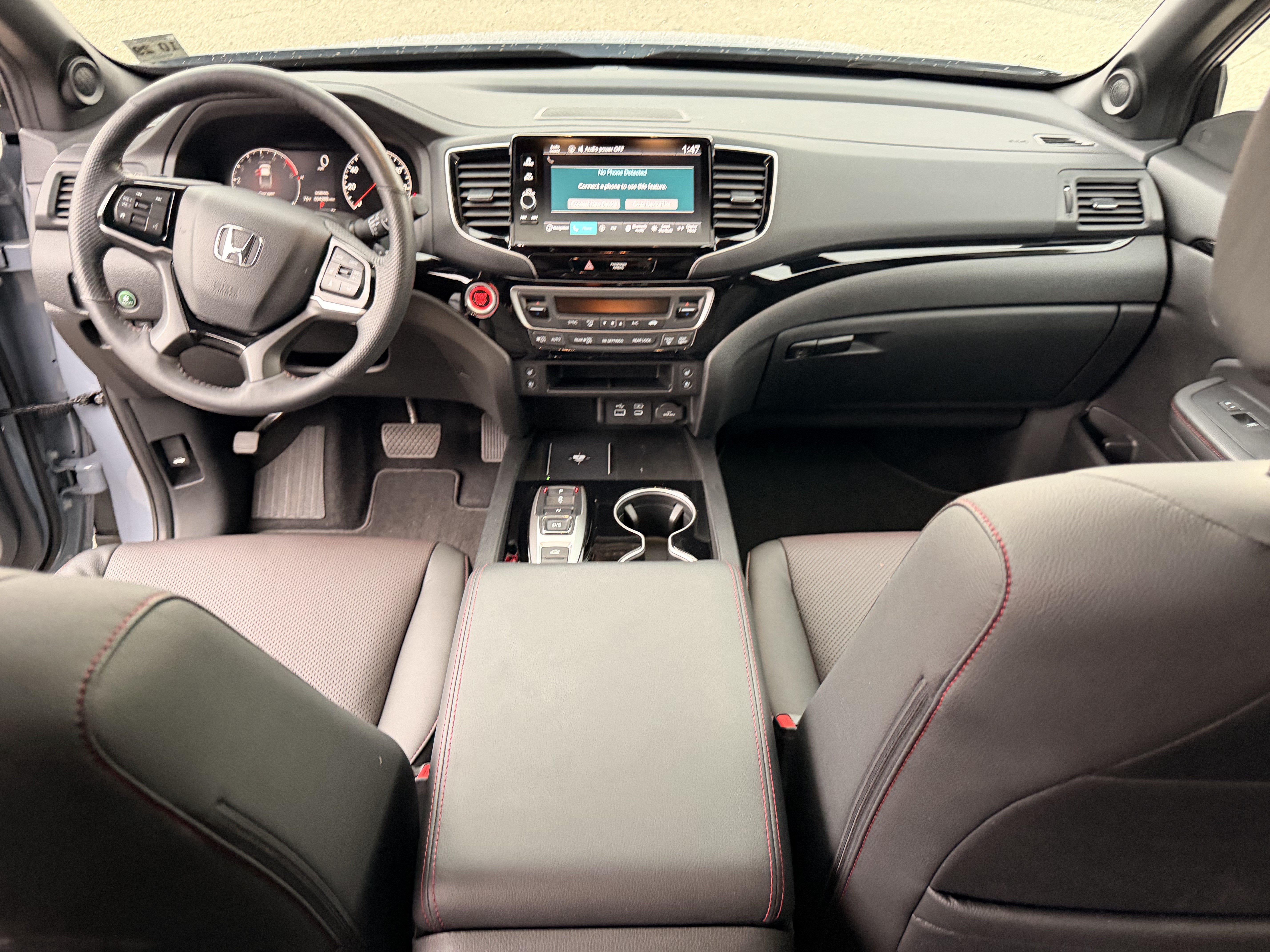 Used 2025 Honda Ridgeline Black Edition image 15