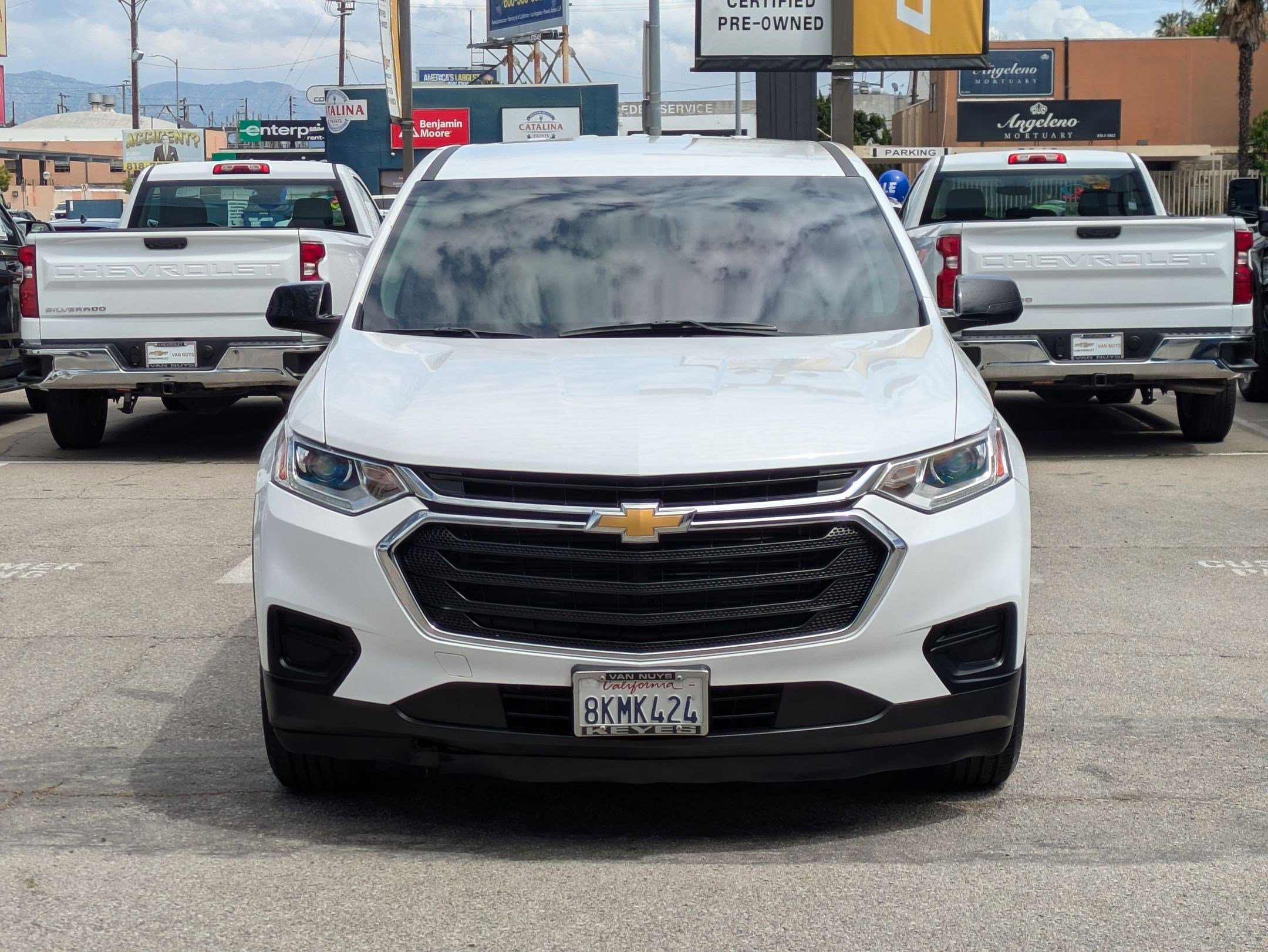Used 2019 Chevrolet Traverse LS image 2