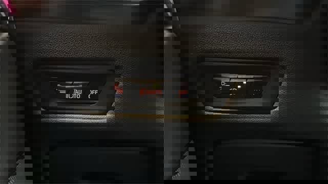 Used 2026 BMW X6 xDrive40i image 17