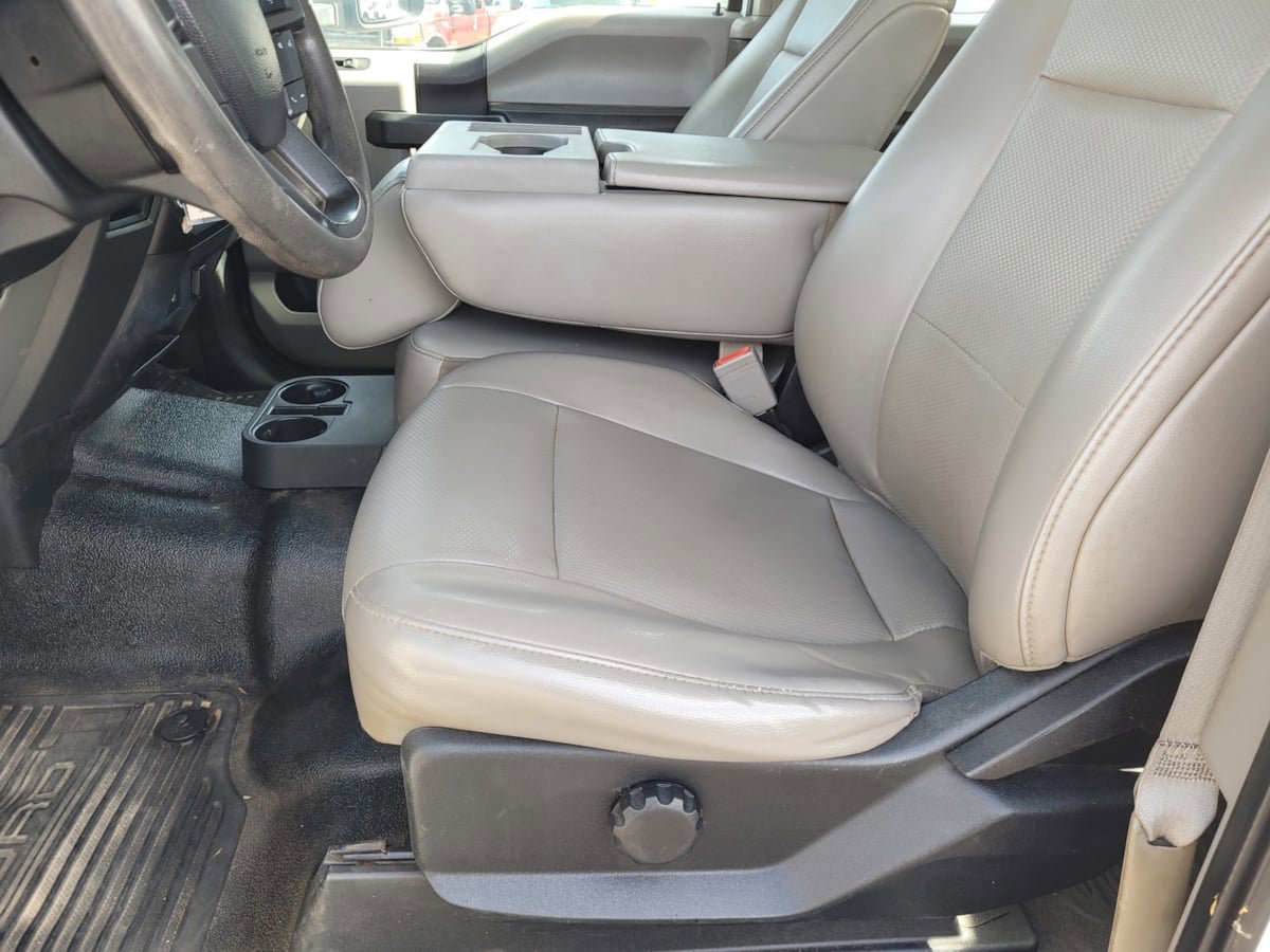 Used 2019 Ford F550 2WD SuperCab Super Duty image 16
