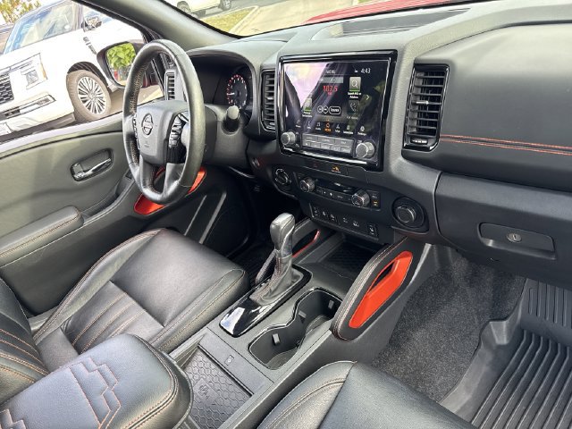 Used 2022 Nissan Frontier PRO-4X AWD/4WD image 28