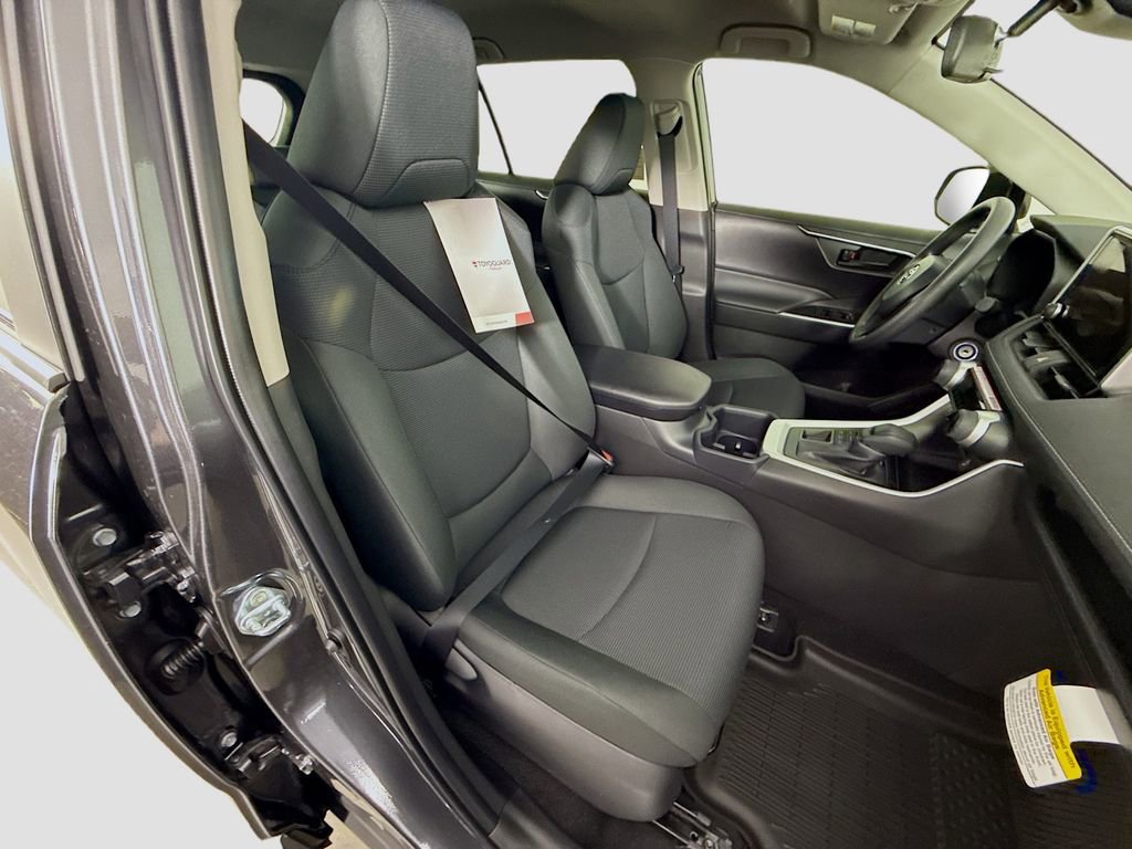 New 2025 Toyota RAV4 LE image 18