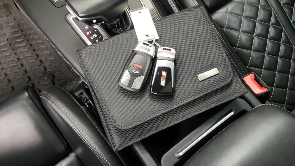 Used 2018 Audi SQ5 Prestige w/ Prestige Package AWD/4WD image 33