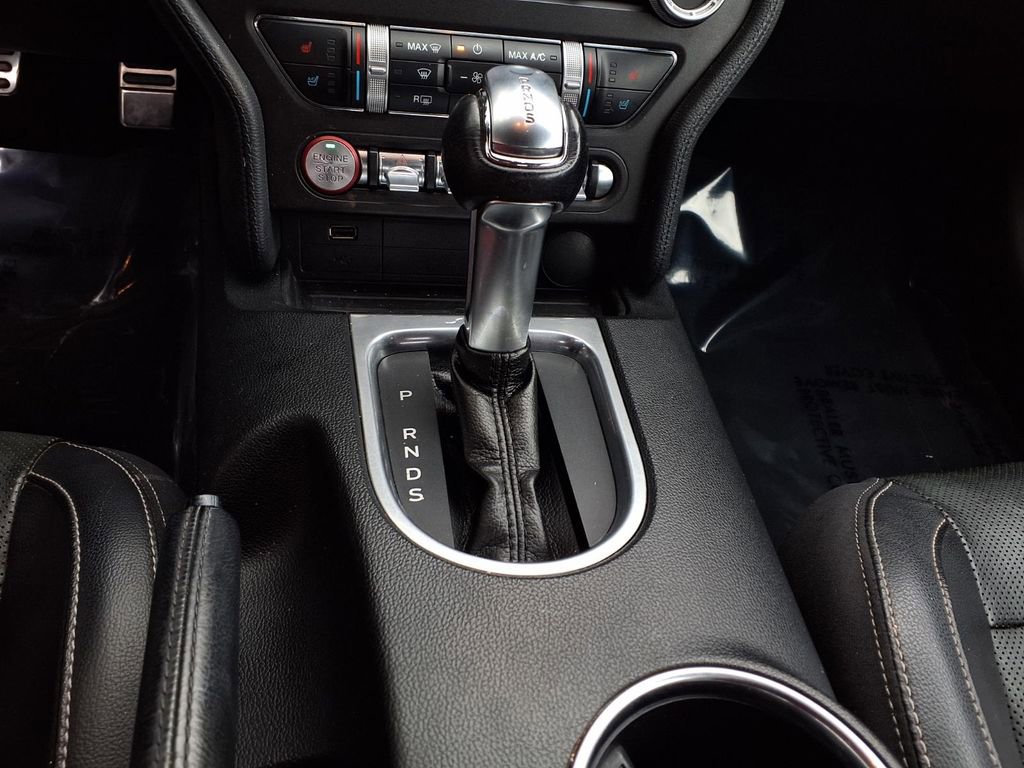 Used 2019 Ford Mustang Premium image 10