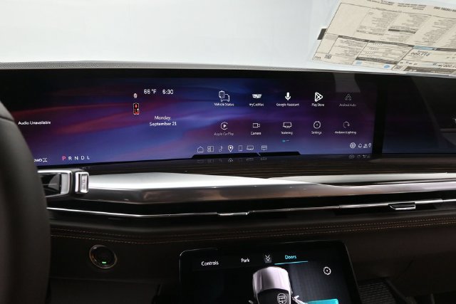New 2026 Cadillac Escalade Luxury w/ Touring Package AWD/4WD image 34