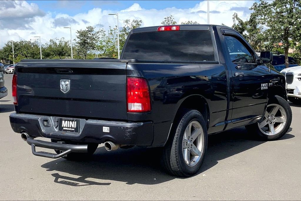 Used 2016 RAM 1500 Express RWD image 10
