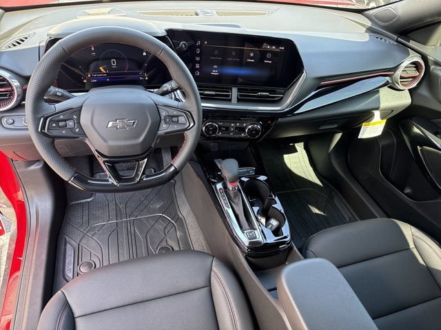 Used 2026 Chevrolet Trax RS w/ Driver Confidence Package FWD image 17