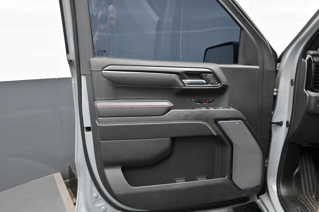 Used 2024 GMC Sierra 1500 AT4X AWD/4WD image 8