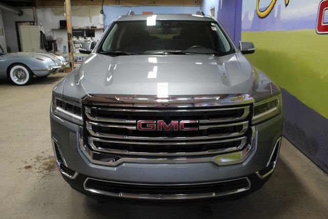 Certified 2023 GMC Acadia SLE w/ Driver Convenience Package FWD image 2