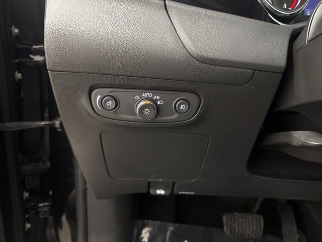 Used 2022 Buick Encore GX Preferred AWD/4WD image 27
