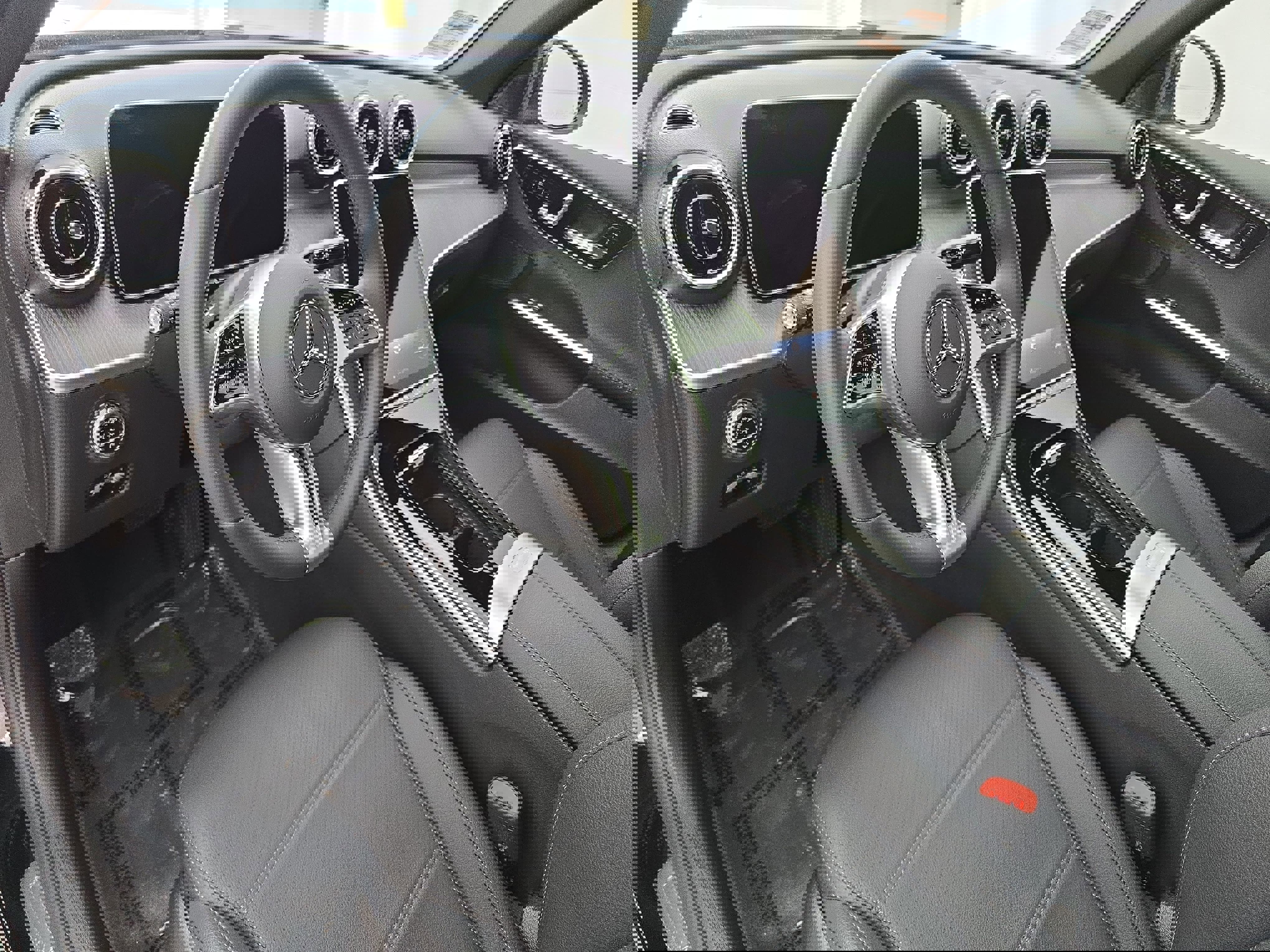 Used 2025 Mercedes-Benz C 300 4MATIC Sedan image 16