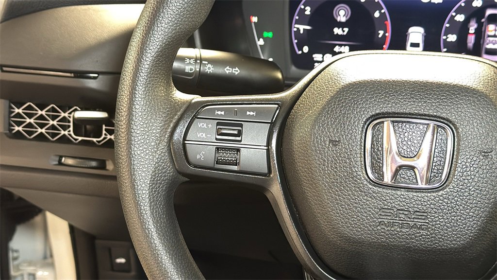 Used 2023 Honda Accord EX image 20