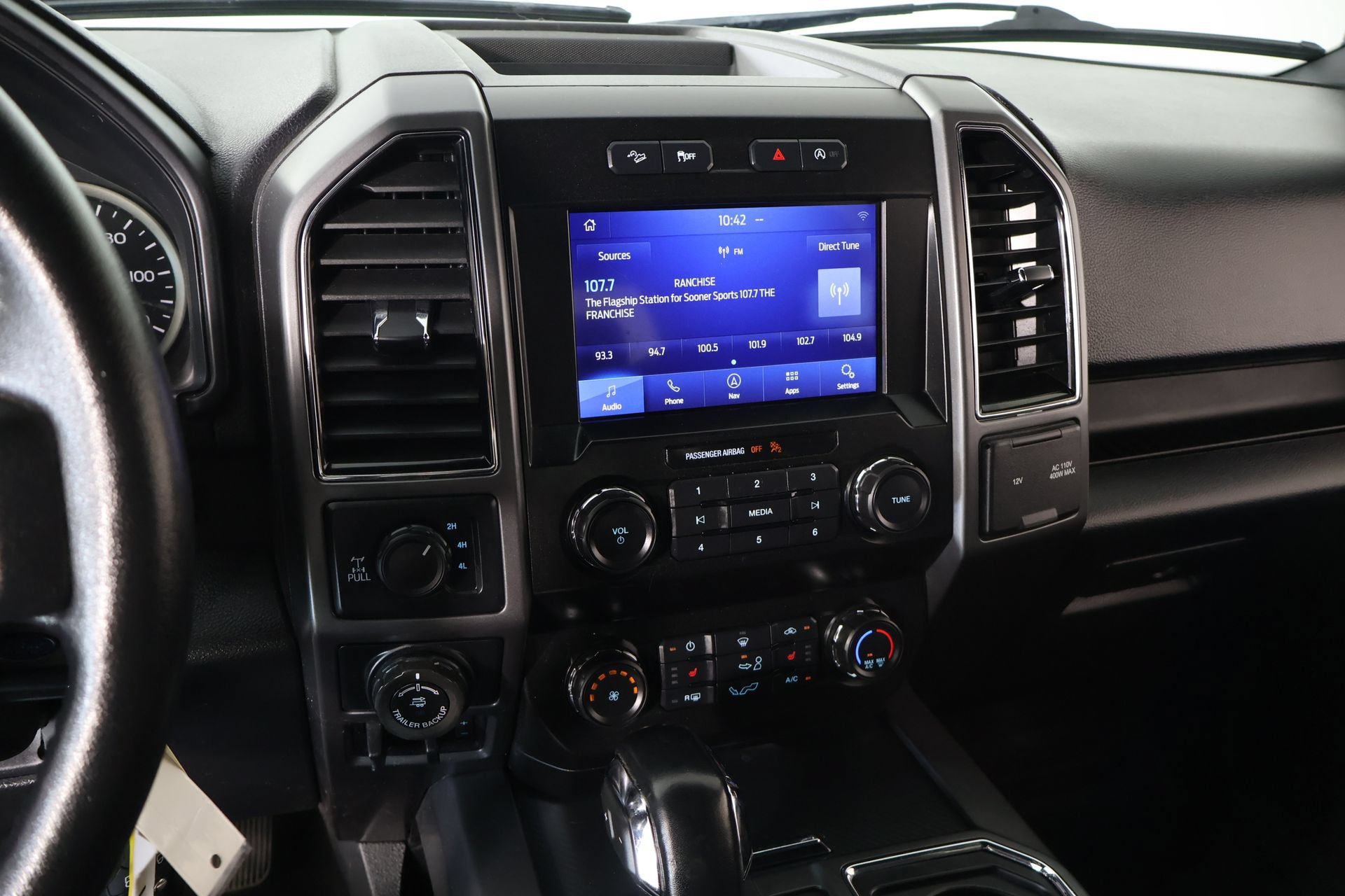 Used 2020 Ford F150 XLT w/ Equipment Group 302A Luxury AWD/4WD image 5