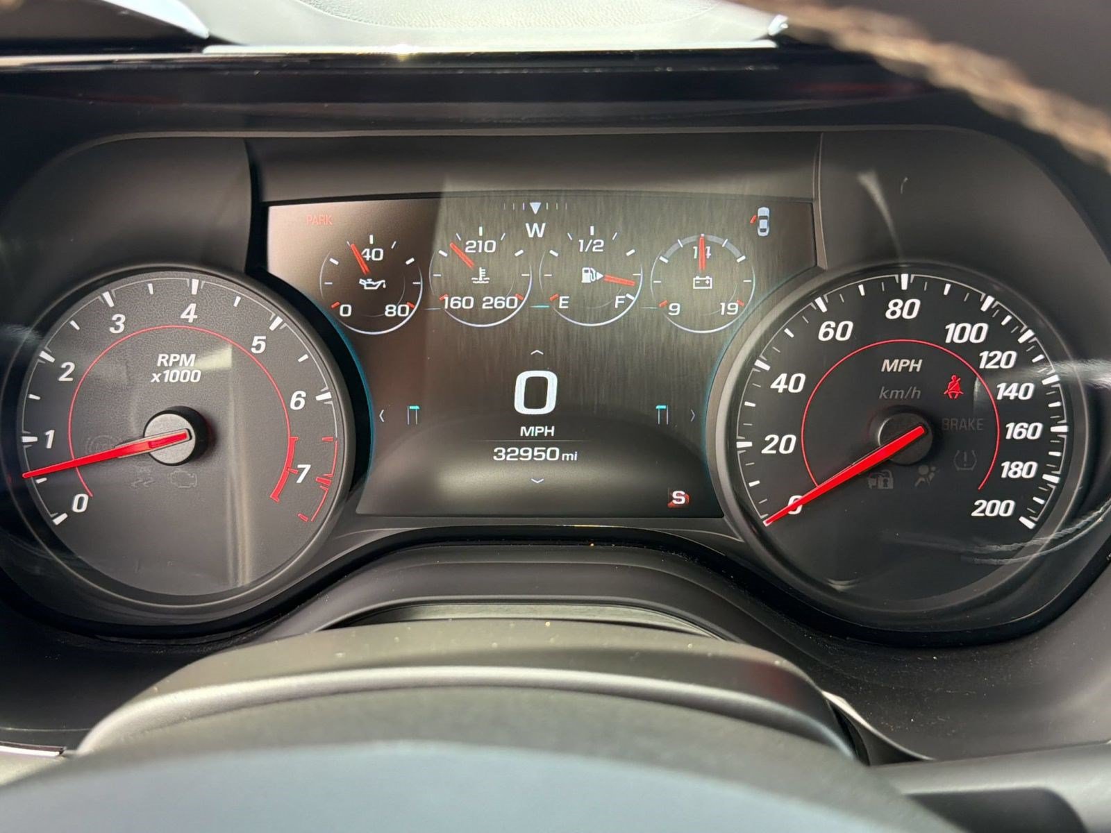 Used 2018 Chevrolet Camaro SS RWD image 18