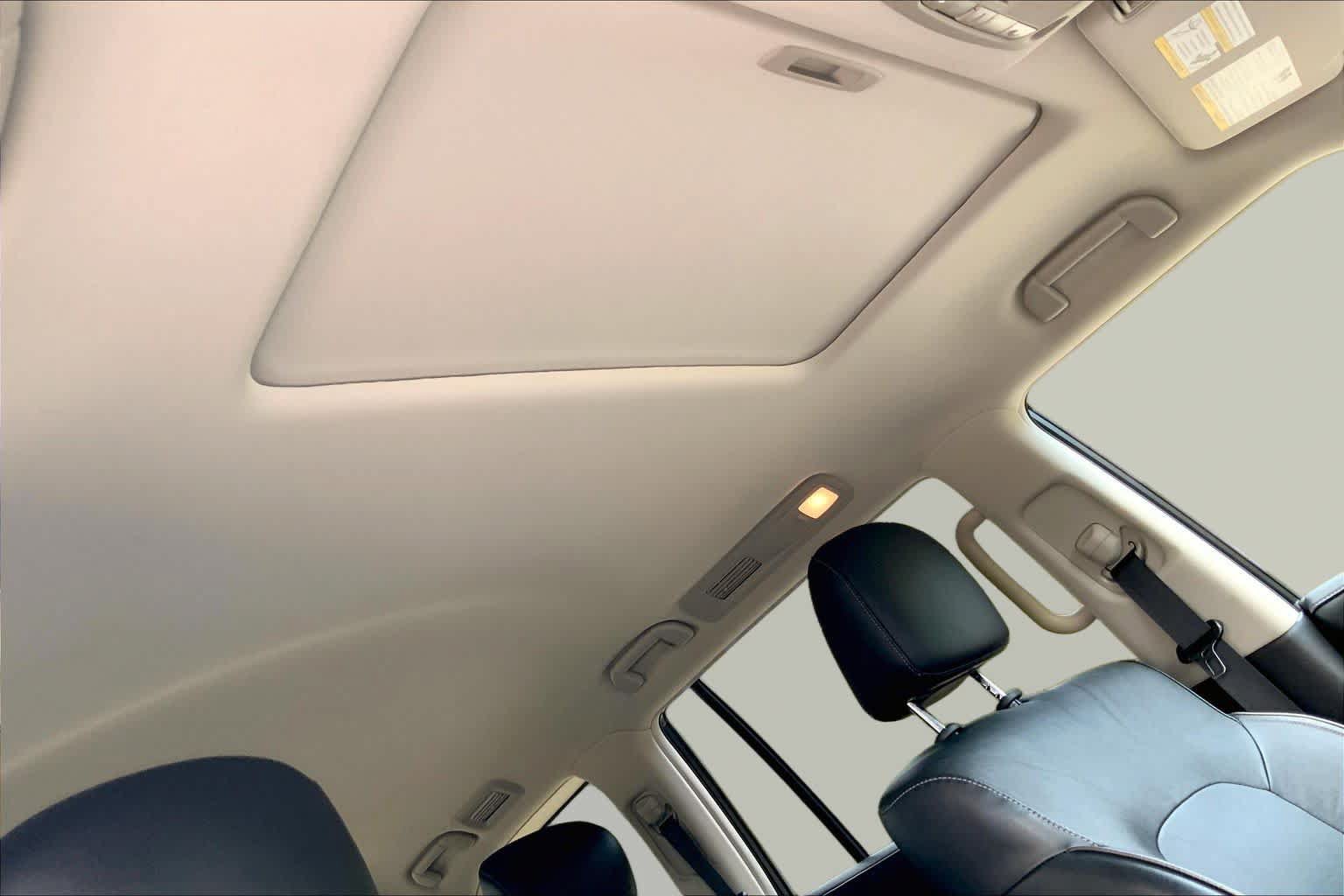 Used 2024 INFINITI QX80 Luxe RWD image 14