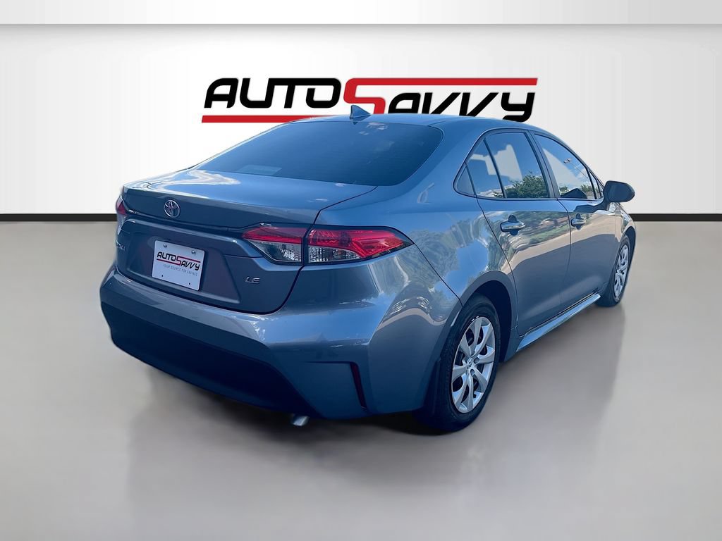 Used 2025 Toyota Corolla LE FWD image 7