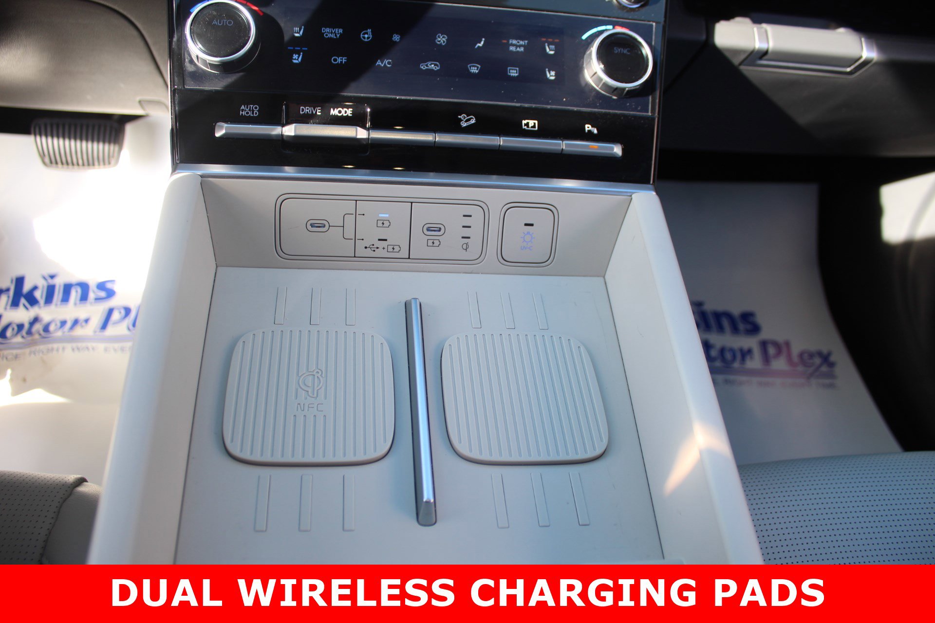 Used 2025 Hyundai Santa Fe Limited image 25