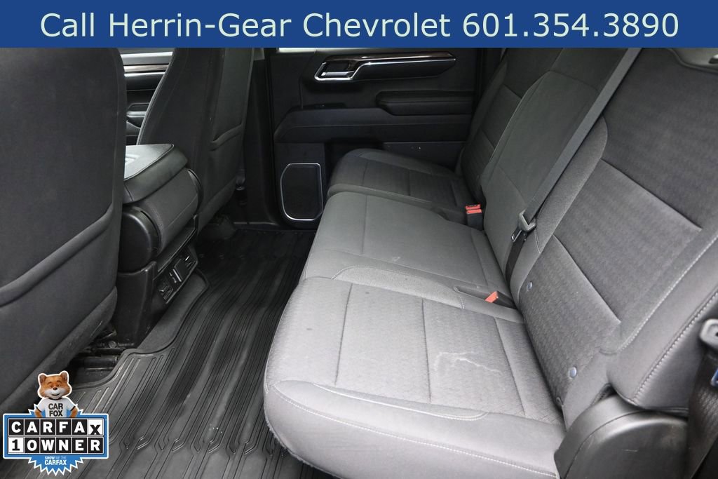 Used 2023 Chevrolet Silverado 1500 LT AWD/4WD image 16