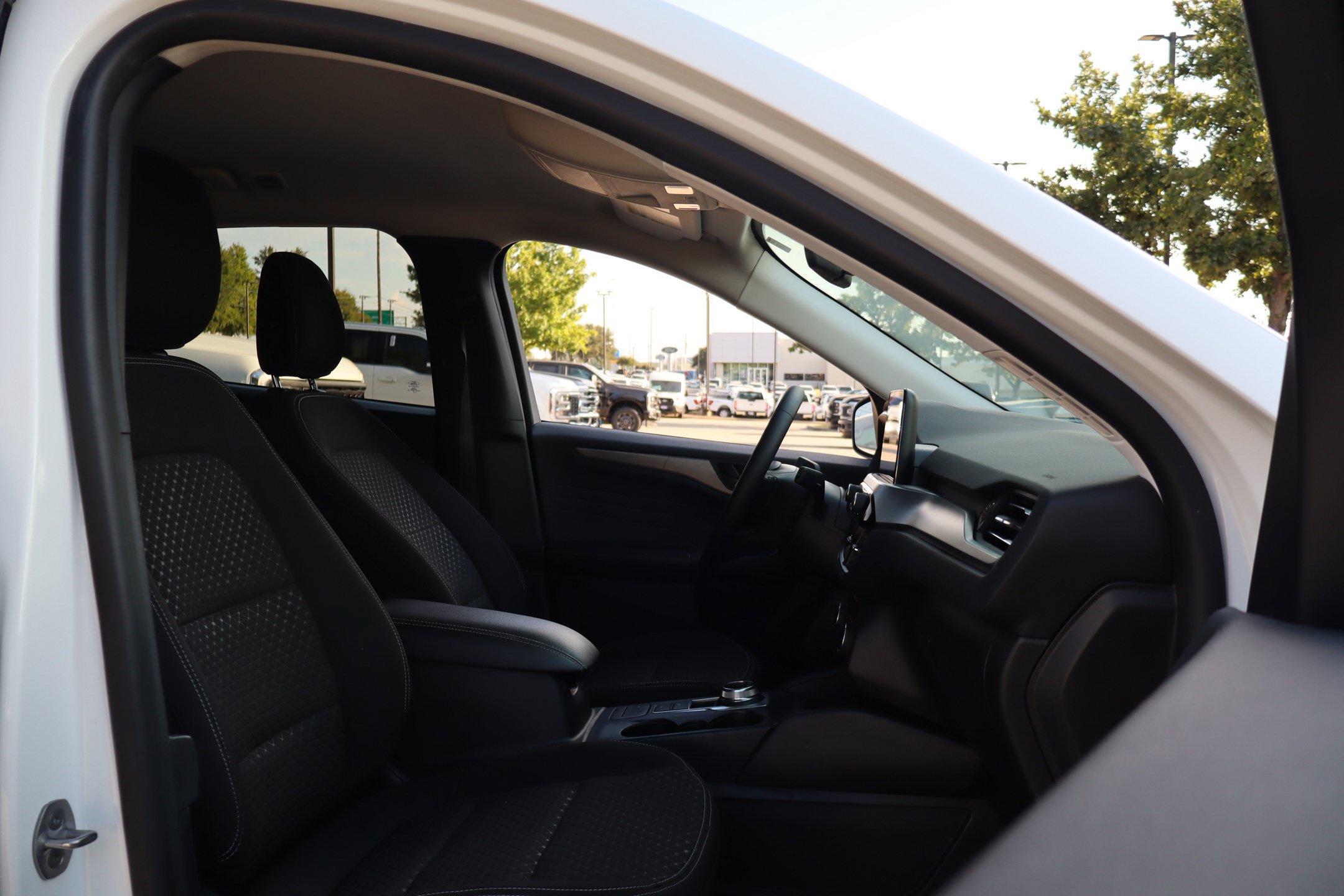 Certified 2023 Ford Escape Active FWD image 31