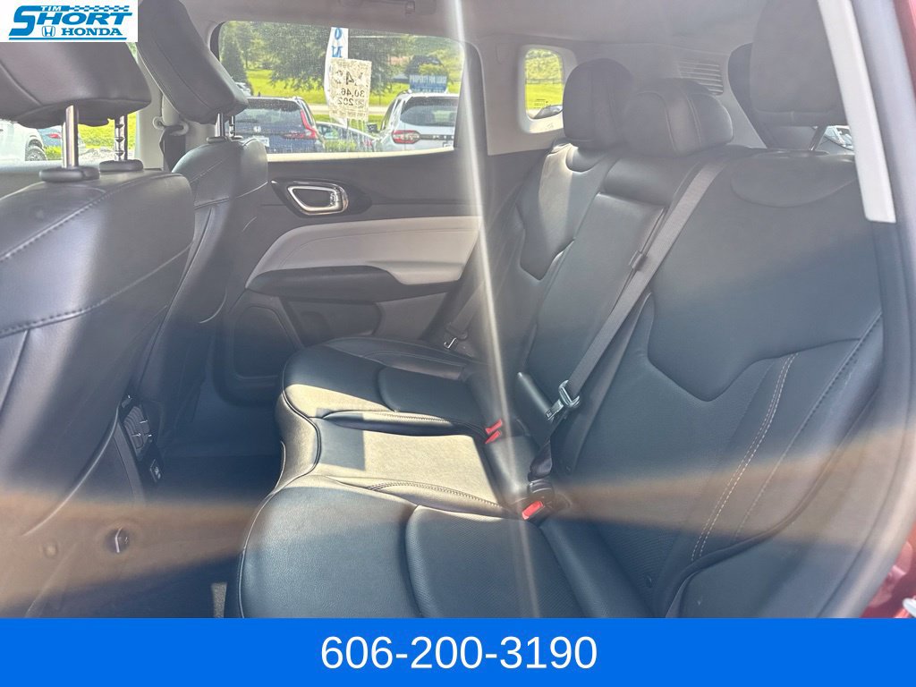Used 2022 Jeep Compass Limited AWD/4WD image 11