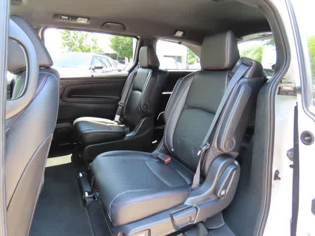 Used 2023 Honda Odyssey Sport image 14