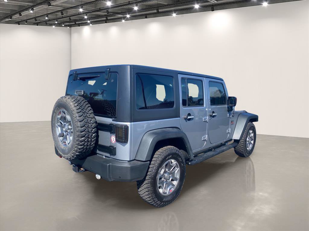 Used 2018 Jeep Wrangler Unlimited Rubicon w/ Connectivity Group AWD/4WD image 7