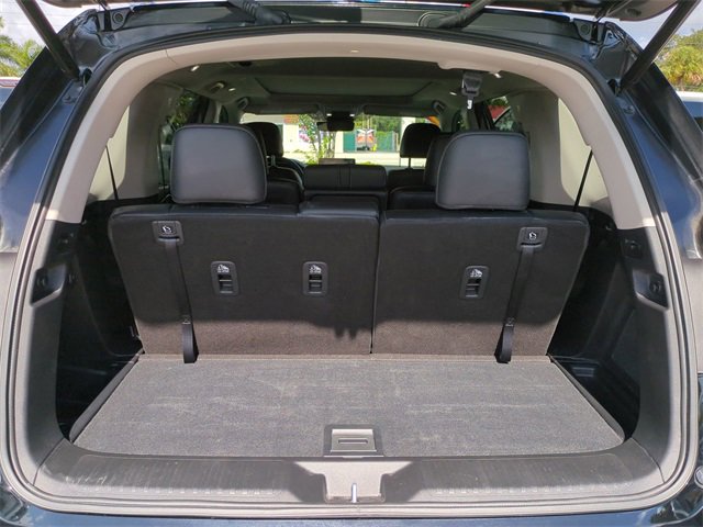 Used 2024 Honda Pilot Touring image 14