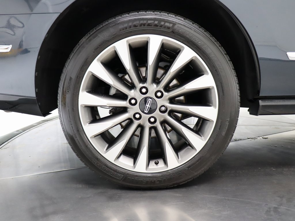 Used 2021 Lincoln Navigator Reserve w/ Luxury Package image 42
