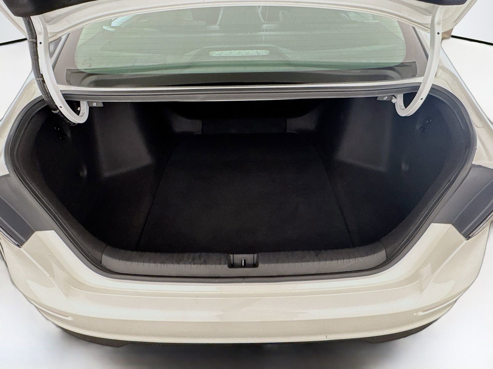 Used 2023 Honda Accord EX image 22