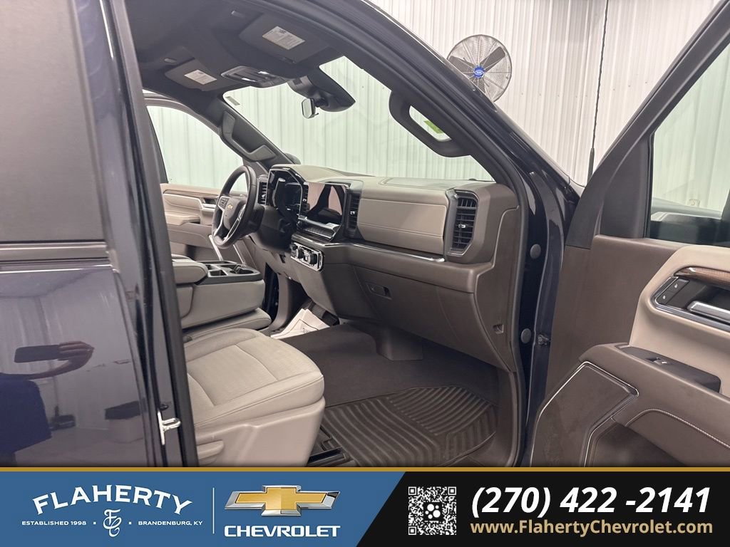 Used 2024 Chevrolet Silverado 2500 LT image 13