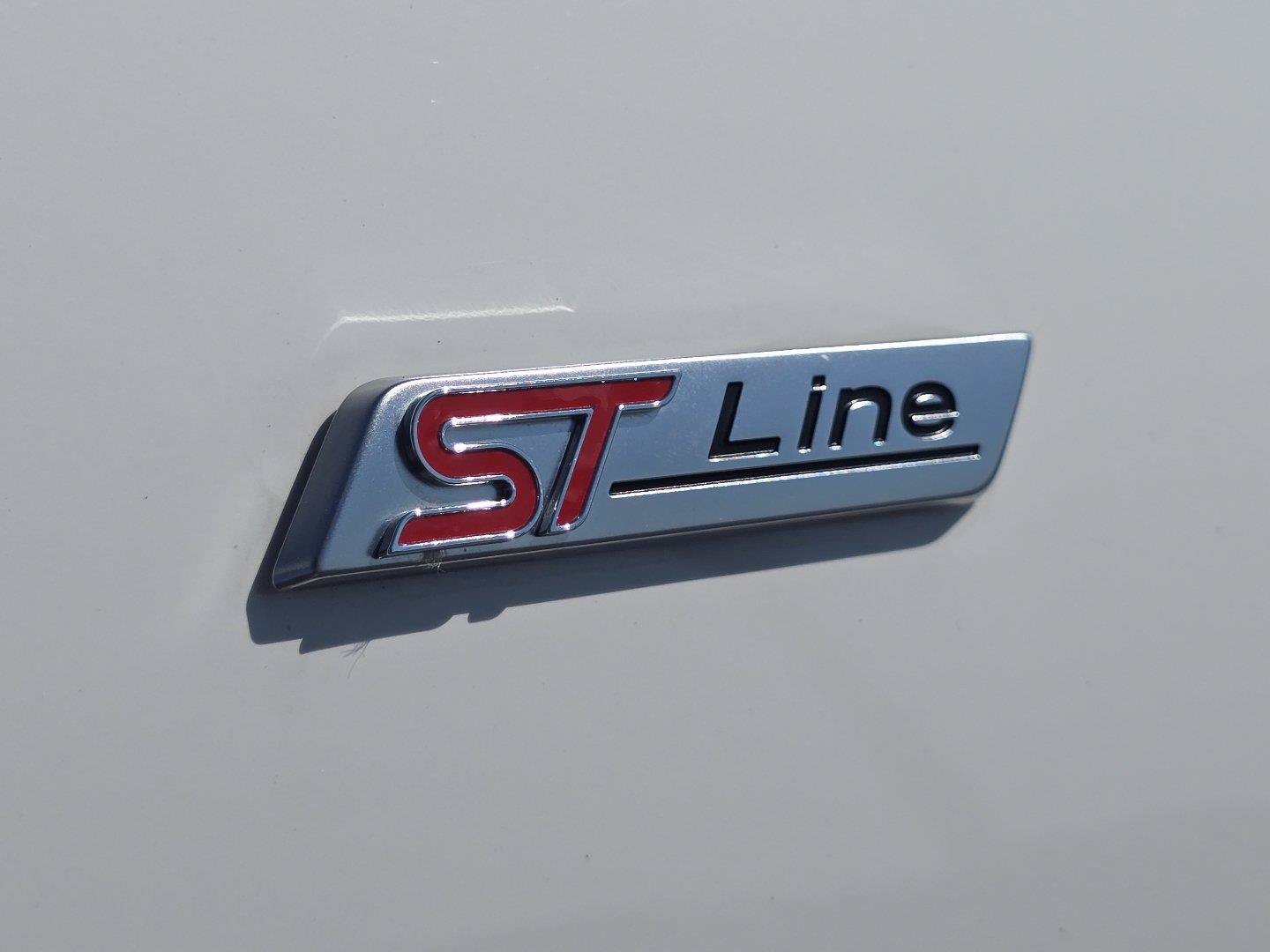 Used 2023 Ford Escape ST-Line Select w/ Tech Pack #2 AWD/4WD image 14