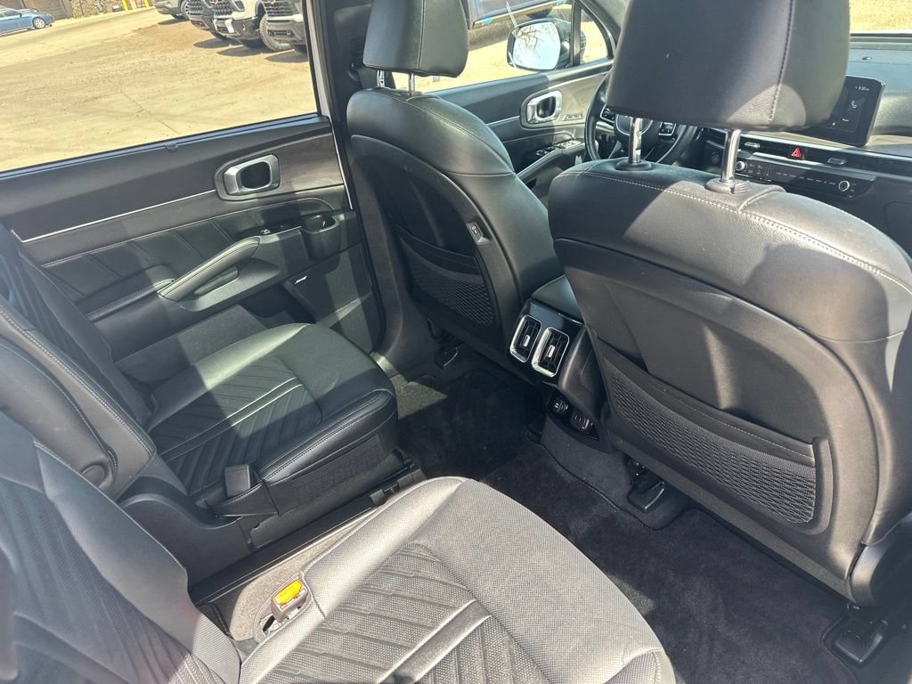 Used 2024 Kia Sorento SX Prestige AWD/4WD image 25
