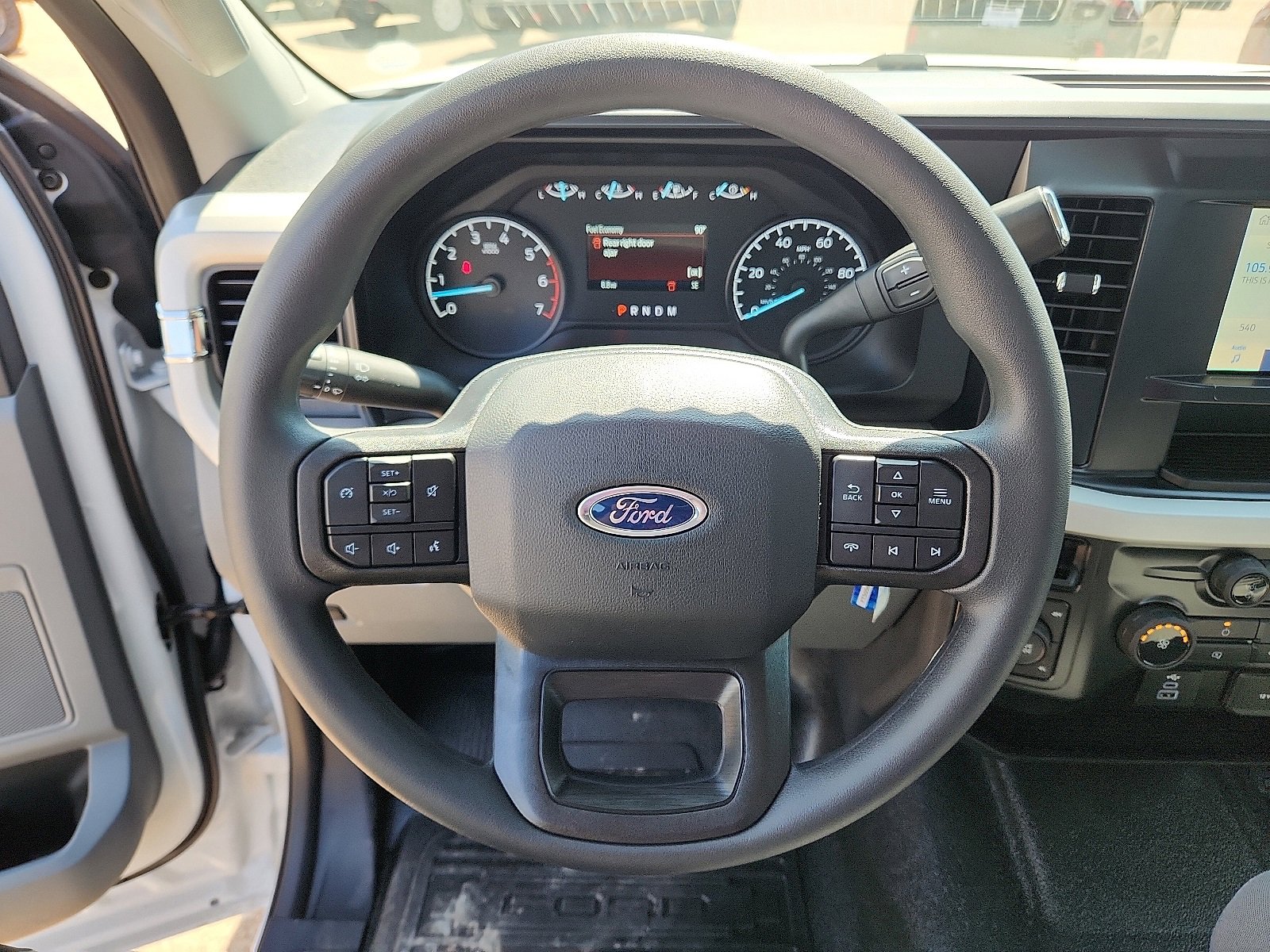 New 2026 Ford F250 4x4 SuperCab Super Duty image 16