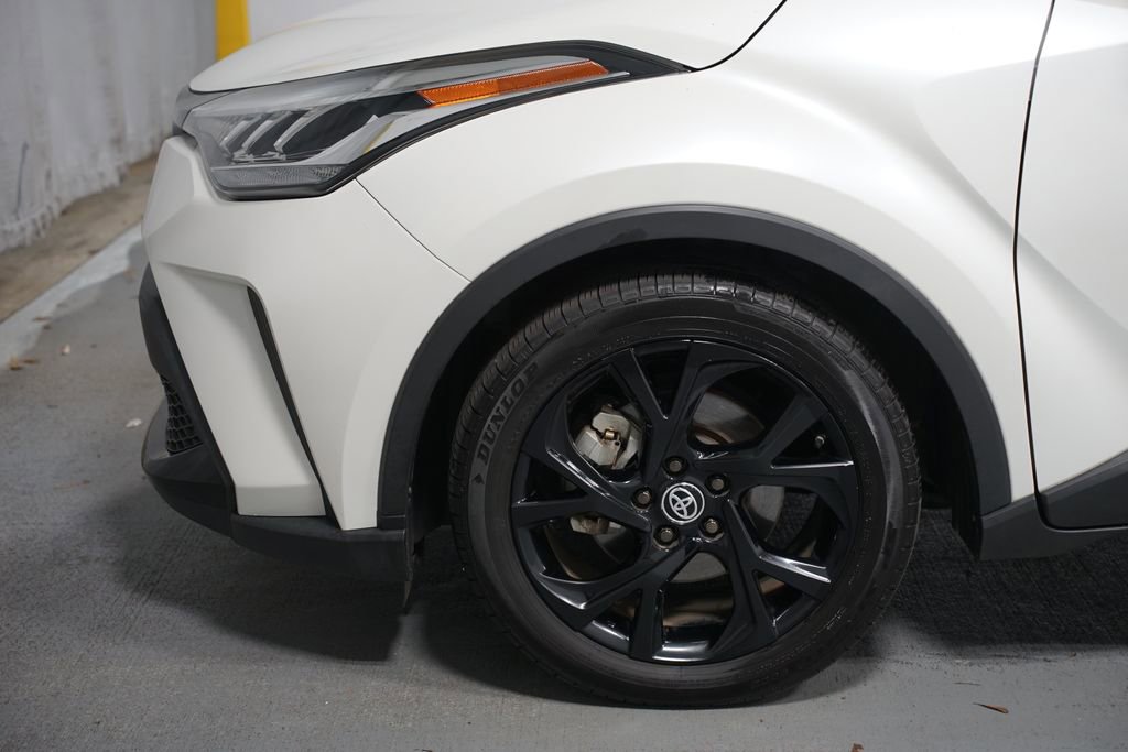Used 2021 Toyota C-HR Nightshade image 5